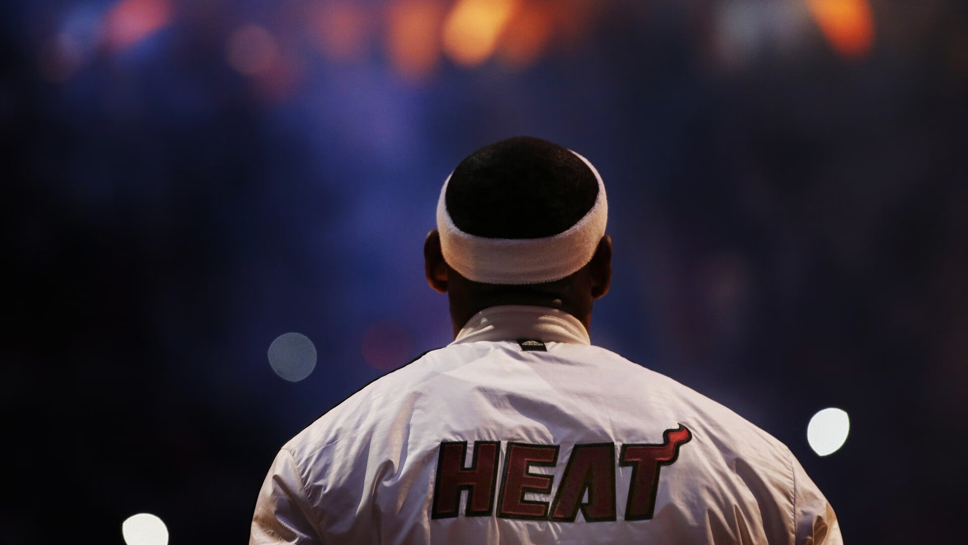 开云下载-2026世界杯G组焦点战,加维独奏变合奏,卡塔尔风暴横扫秘鲁